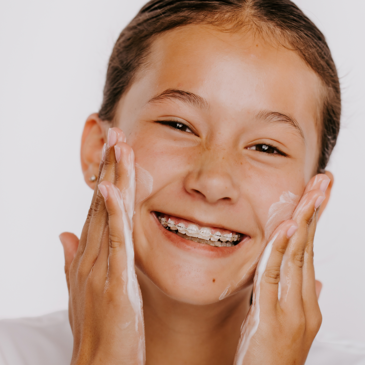 Jovi Rose Clearcore Hydrating Gel Cleanser, gentle face wash for tweens and teens